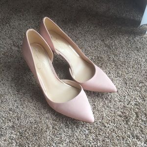 Blush pointed toe Jessica Simpson pumps